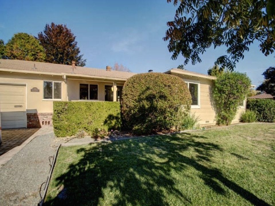 1st image of 1140 Orange Ave
