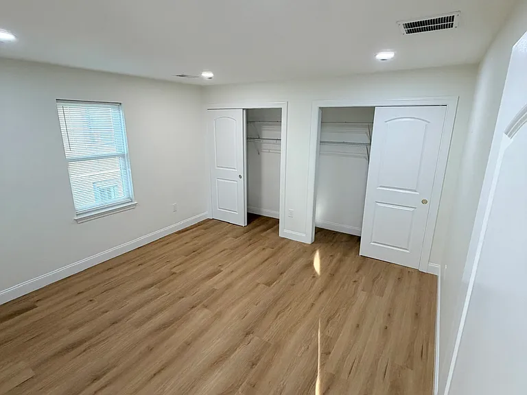 33 Grandview Ave #2 — Photo 8