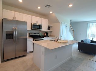 2056 Vista Ln, Port Charlotte, FL 33953