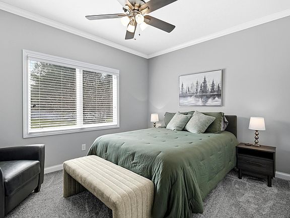 5th image of 333 Juniper Ln