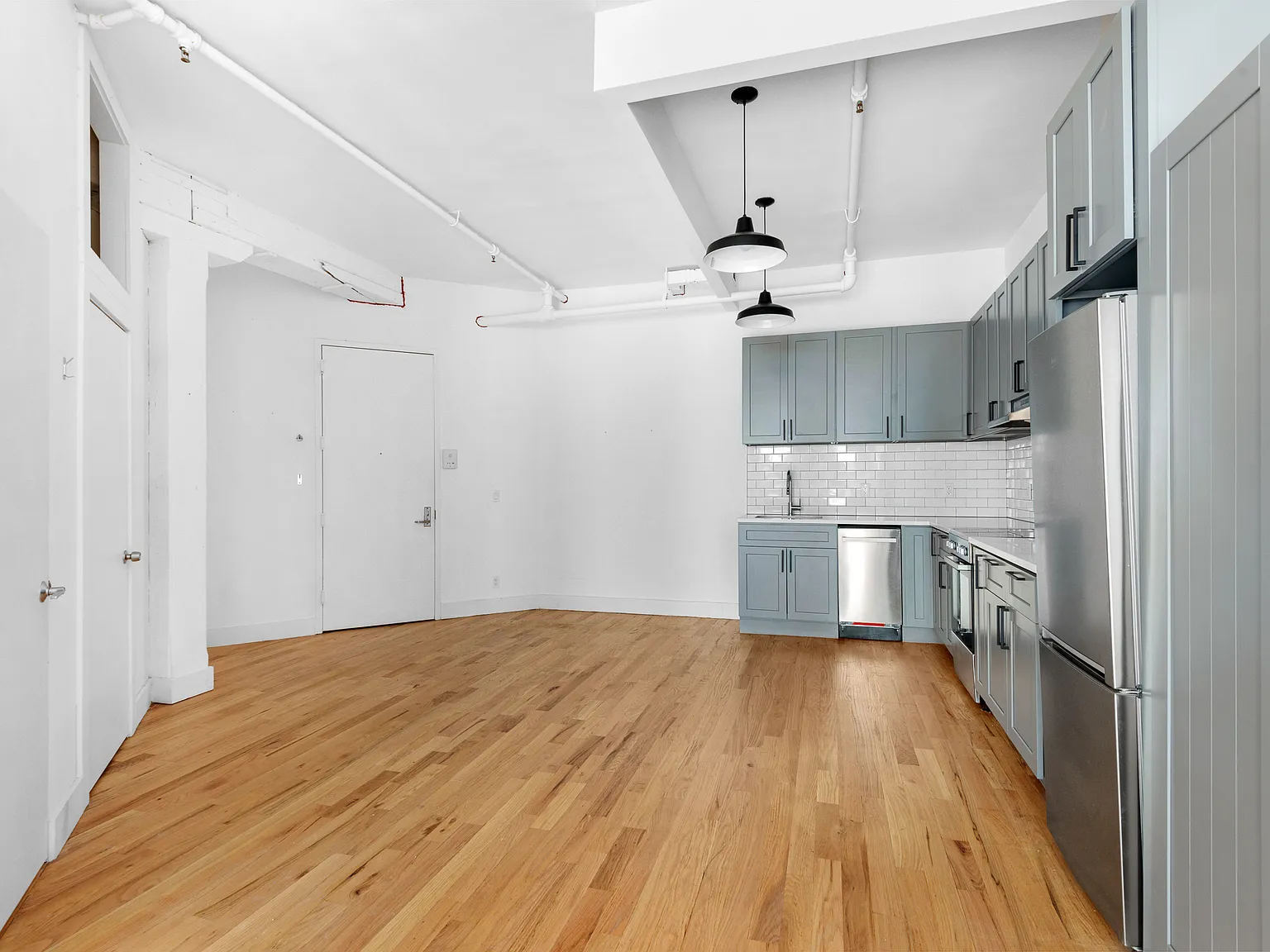 239 Banker Street — Photo 3