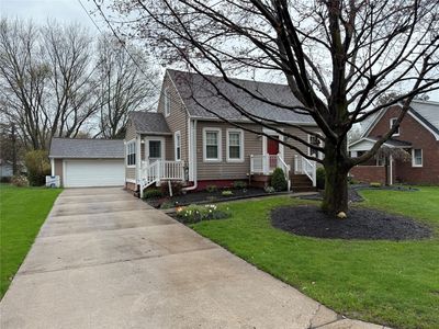 5642 Rockledge Dr, Erie, PA, 16511