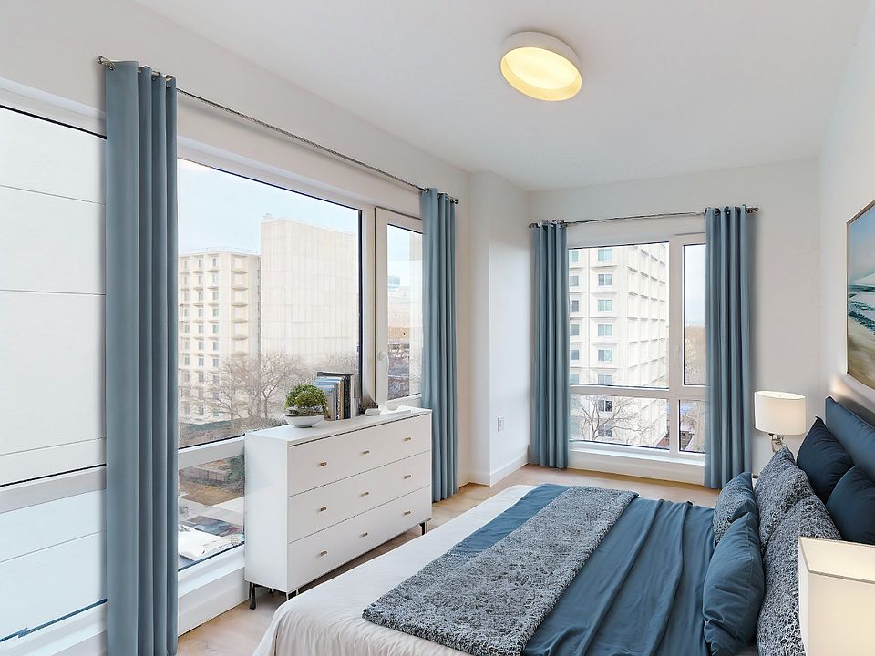 1st image of 329 Linden Blvd #7R