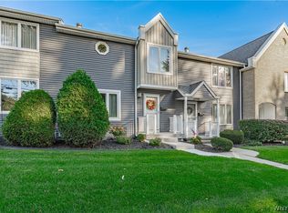 160 S 7th St, Lewiston, NY 14092