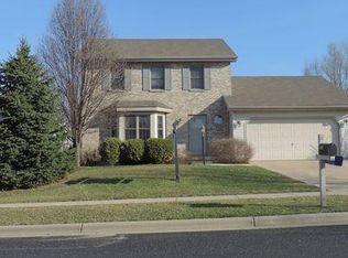 8406 Shale Dr, Madison, WI 53719