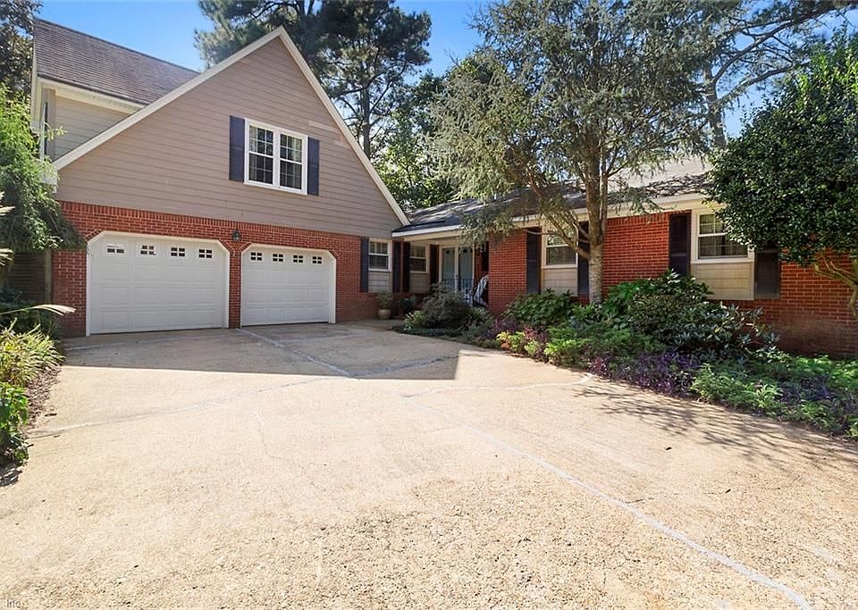 Two car garage +