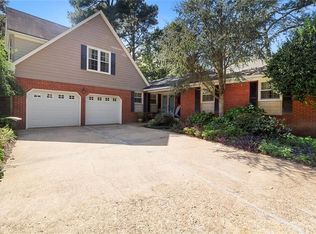 2201 E Admiral Dr, Virginia Beach, VA 23451
