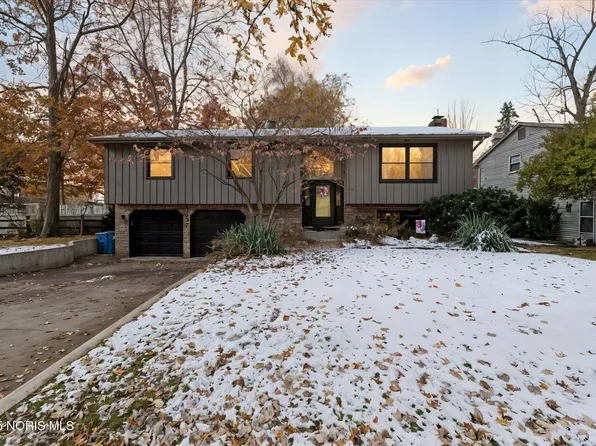 3637 Fairwood Dr, Sylvania, OH 43560