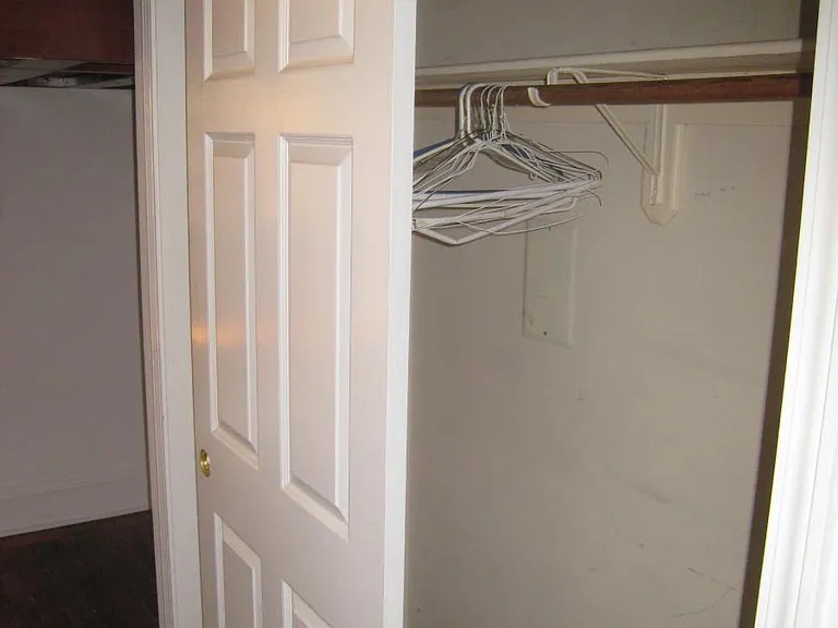 57 Charter St #4D — Photo 8