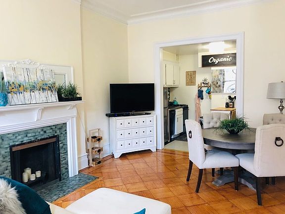 2nd image of 56 W 70th St APT 3B