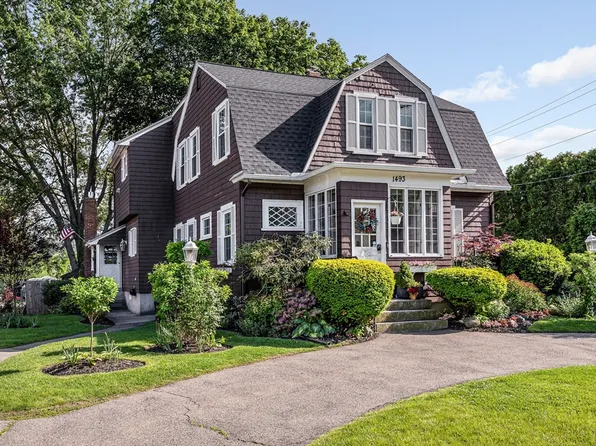 1493 Andover St, Tewksbury, MA 01876