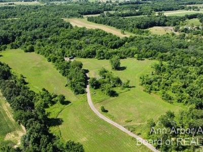 13199 E Michigan Ave, Clinton, MI, 49236