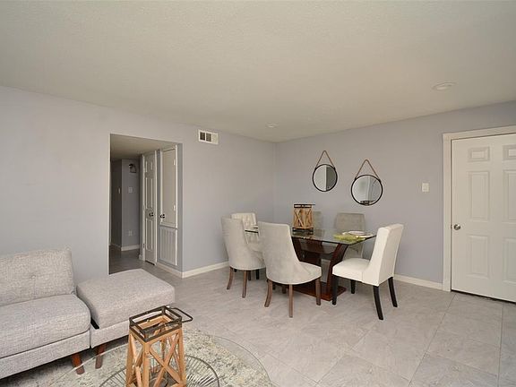4th image of 12633 Memorial Dr APT 223