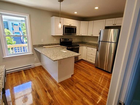 5th image of 51 Highland St #1R