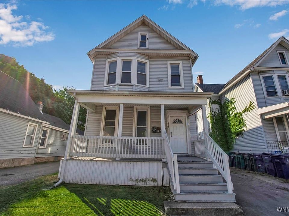 1st image of 125 Hertel Ave
