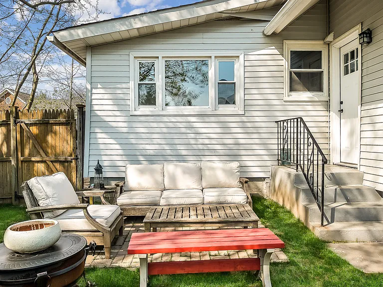 36 Dearborn Ave — Photo 20