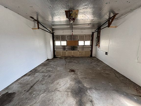 4th image of 315 W Otterman St