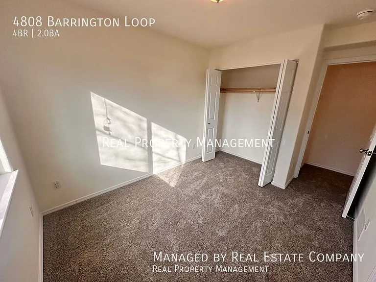 4808 Barrington Loop — Photo 20