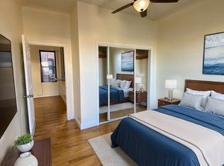 10 48th St #4A, Weehawken, NJ 07086