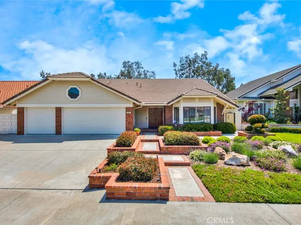 205 N Willow Springs Rd, Orange, CA 92869