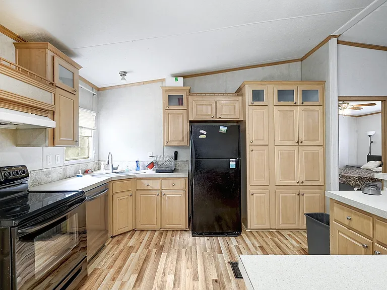 7807 Williamson Creek Dr — Photo 6