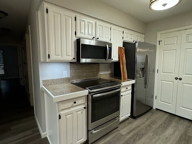 2101 Stone Moss Ln — Photo 5