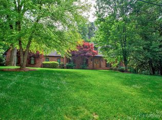 562 Windsor Pl NE, Concord, NC 28025