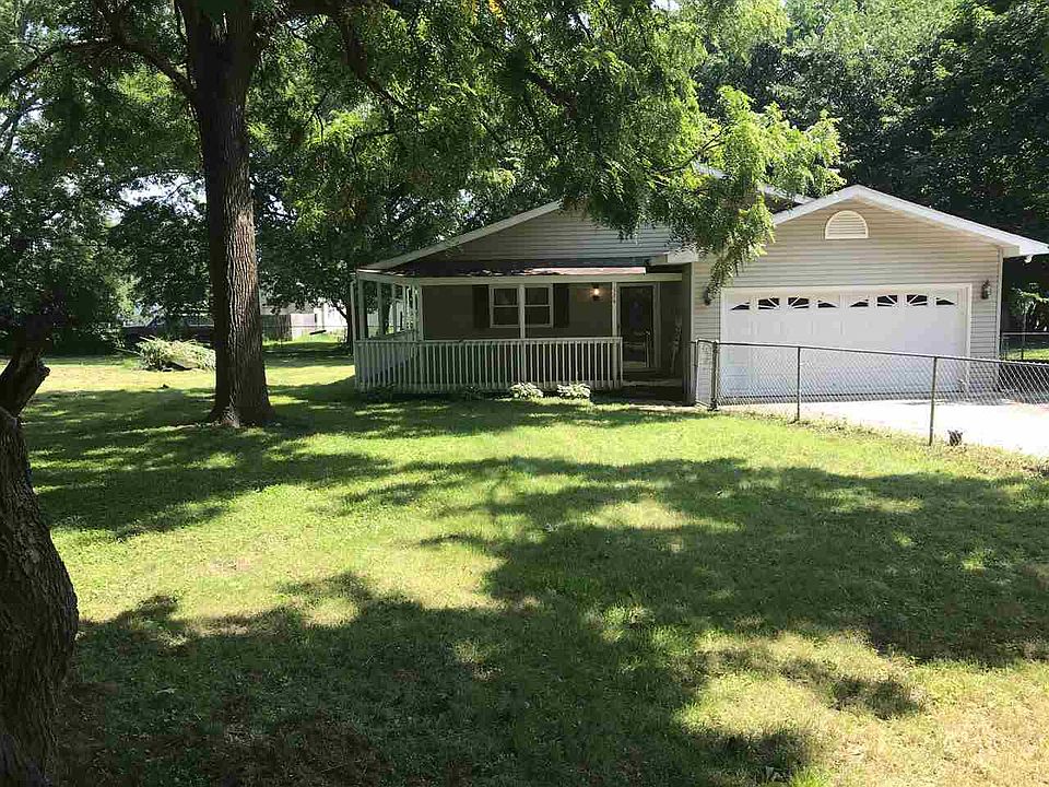 1st image of 524 Atwood Ave