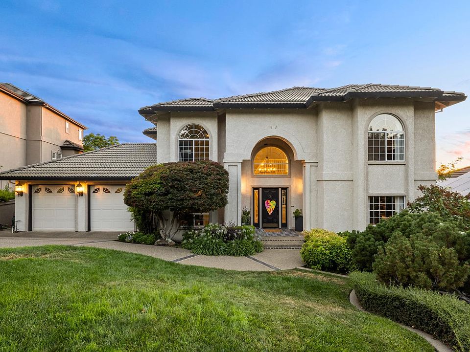 1st image of 1046 Crestline Cir