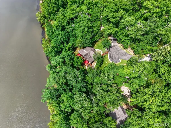 1209 Whitetail Woods Dr, Innsbrook, MO 63390