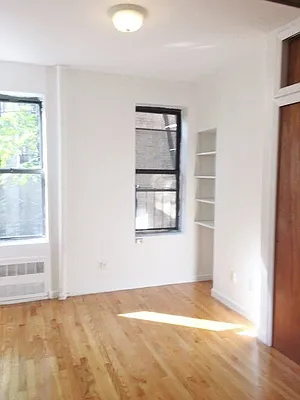 Rented by Sandra Greer Real Estate | media 22