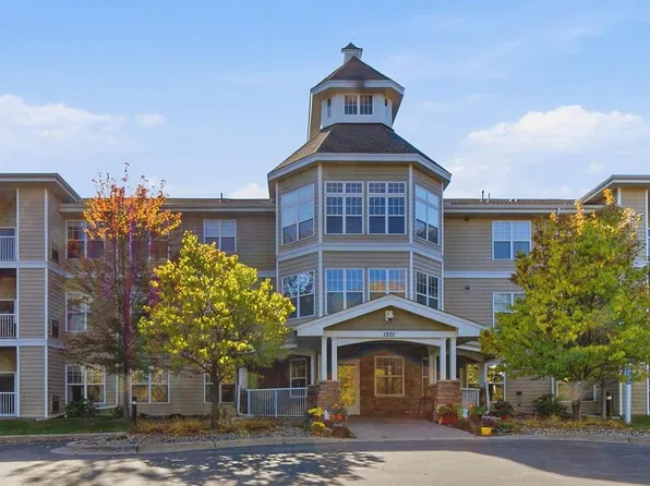 1201 Hadley Ave APT 107, Oakdale, MN 55128