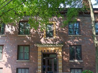 3716 N Wolcott Ave APT 1, Chicago, IL 60613