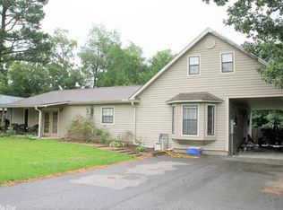 103 N Grover Ave, Mountain View, AR 72560