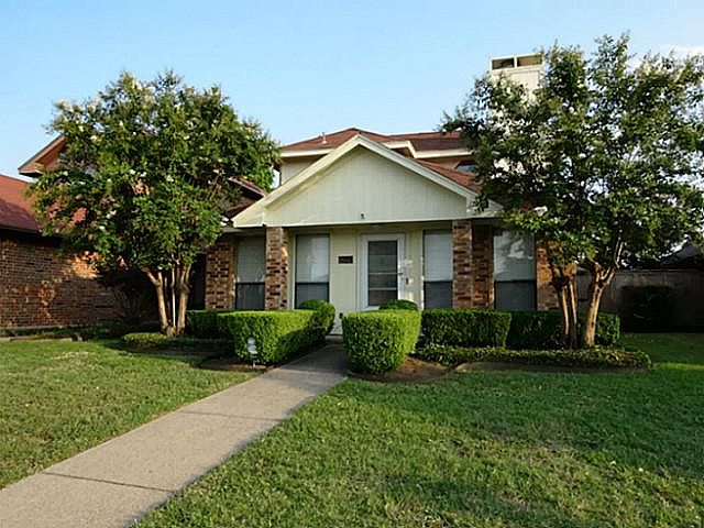 1st image of 2066 Arbor Creek Dr APT A