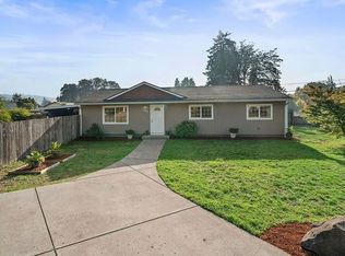 1000 Ostrander Ln, Cottage Grove, OR 97424