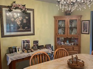 256 Cedarcrest Dr, Shady Spring, WV 25918