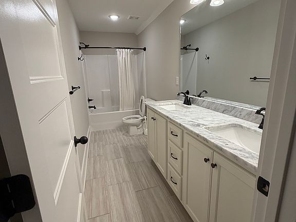4th image of 5139 Watson Place Ln
