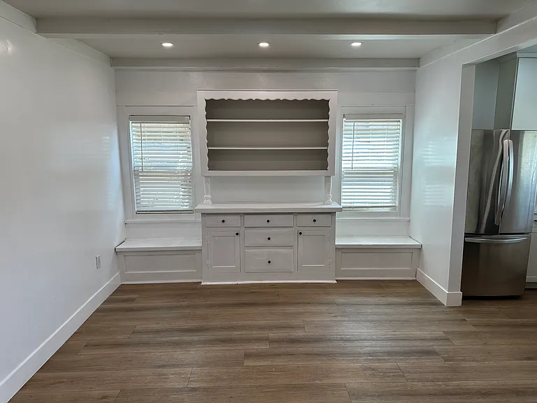 361 Roosevelt St — Photo 3
