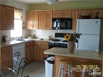 5th image of 9647 Hale Dr