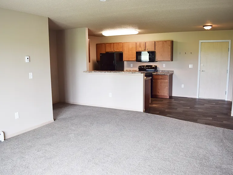 Oakview Apartments 1410 — Photo 36