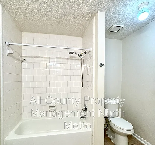 310 Tanners Xing — Photo 9