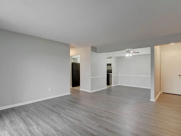 The Lenox Apartment Homes — Photo 55