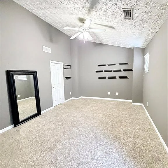 1525 Paramount View Trce — Photo 30