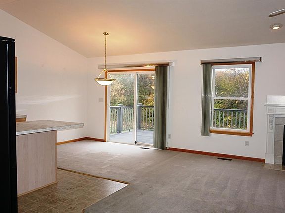 4th image of 716 Cold Creek Blvd