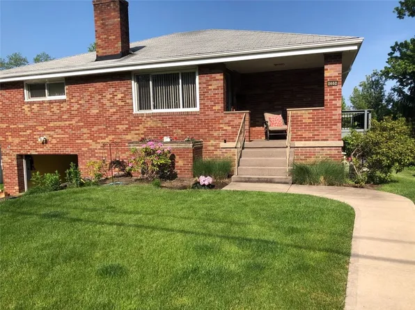 2052 Arnold Acres Dr, Pittsburgh, PA 15205