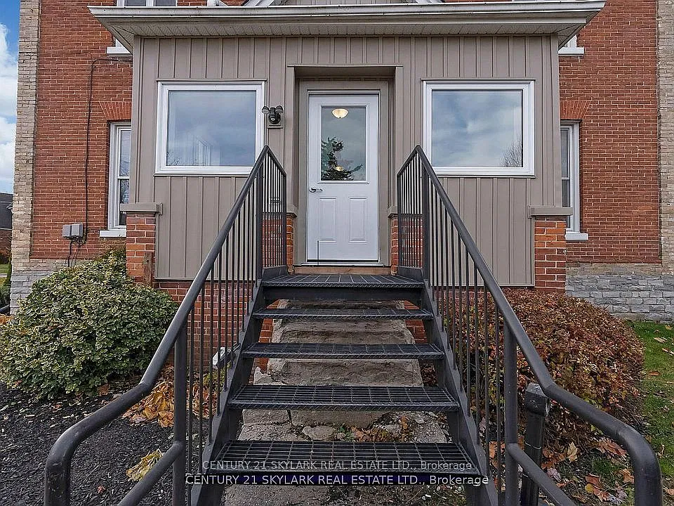 1 bed, $1,699 — Photo 3