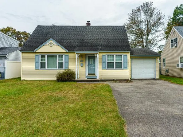 2107 Fiero Avenue, Schenectady, NY 12303