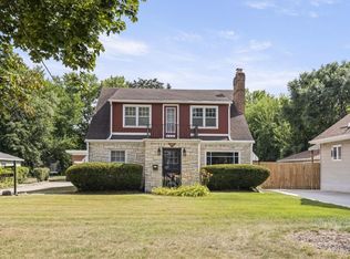 253 River Ln, Loves Park, IL 61111