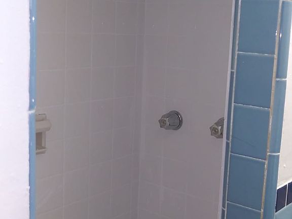 2nd image of 1455 Michigan Ave APT 8